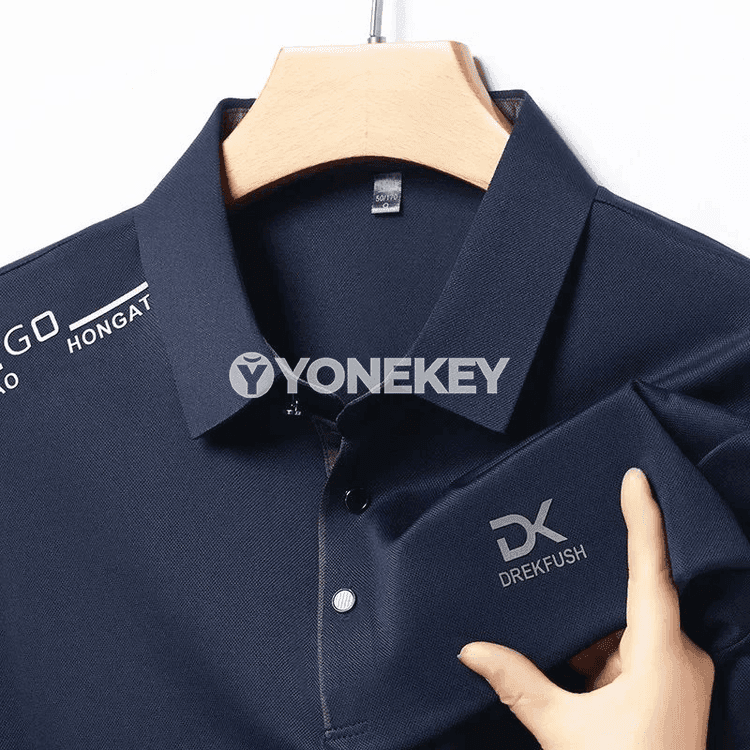 Erkekler üçin ýeňil, dem alýan gysga ýeňli polo köýnek