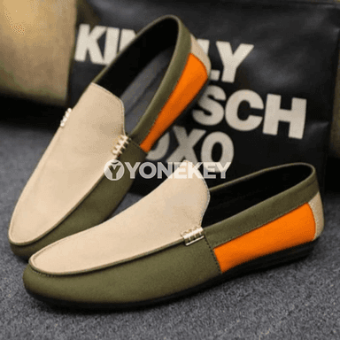 Erkekler üçin ýeňil slip-on gündelik köwüşler, giň ölçegli
