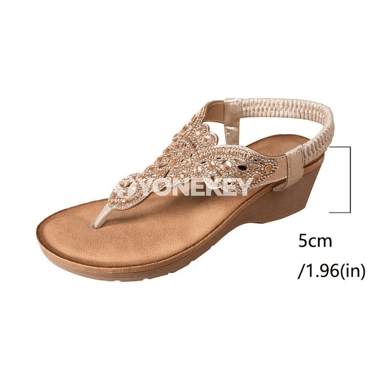 Zenanlar üçin boho stilindäki tomus sandallary, daşly ökjeli