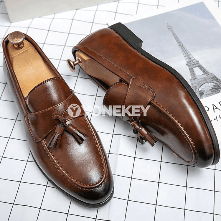Erkekler üçin klassik loafer deri köwüşler