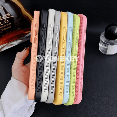 iPhone üçin magnitli ýylylygy ýaýradyjy ýeňil gorag gapak
