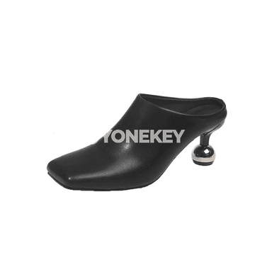 Zenanlar üçin ýaz- güýz platformaly slipon sandal köwüşler.