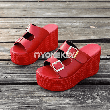Zenanlar üçin ýazlyk platformaly glitter sandallar