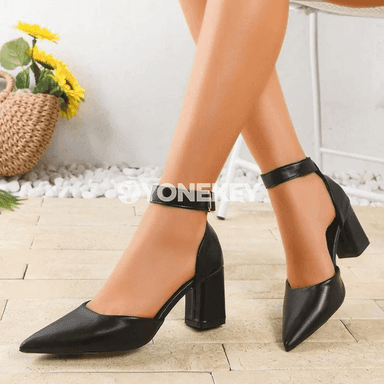 Zenanlar üçin uly ölçegli topukly sandal, inedördül burunly