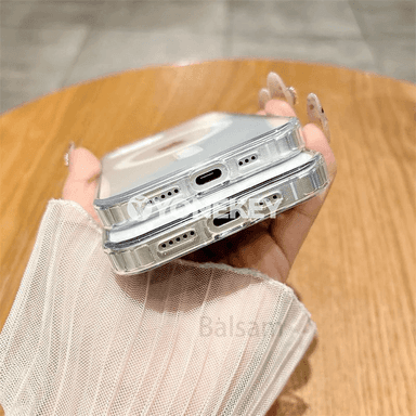 iPhone üçin Magsafe magnitli açyk akril gorag gapagy