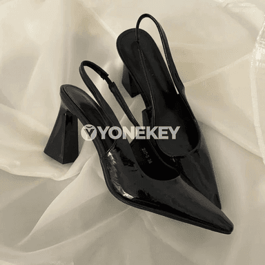 Ýaz-tomus fransuz stilindäki uçy ýiti ökjelik zenan sandal
