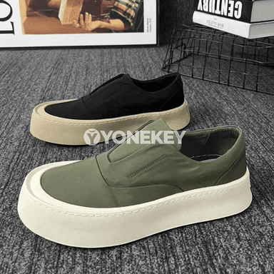 Erkekler üçin rahat slip-on köwüşler, gündelik şäher stilinde