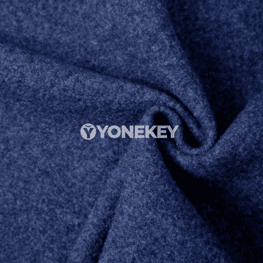 Erkekler üçin orta uzynlykly zipli hudi penjek, ýyly içlikli