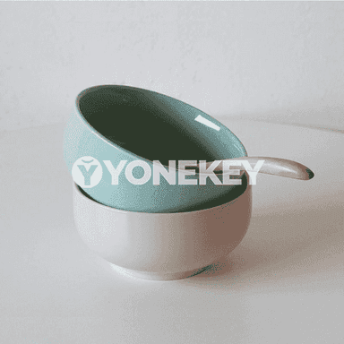 Koreý stilindäki şakäse 