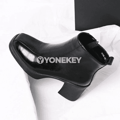 Zenanlar üçin ýyly gyş botinkalar, inçe ökzeli, fermuarly, süýşmeýän