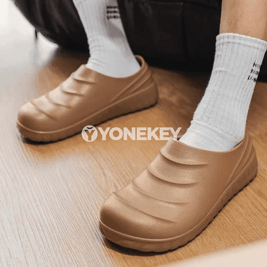 Erkekler üçin suw geçirmeýän tomus şypbyklary, bag we öý üçin