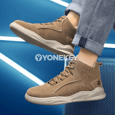 Erkekler üçin ýokary boýunly gyş aýakgaplary, bagjykly stil