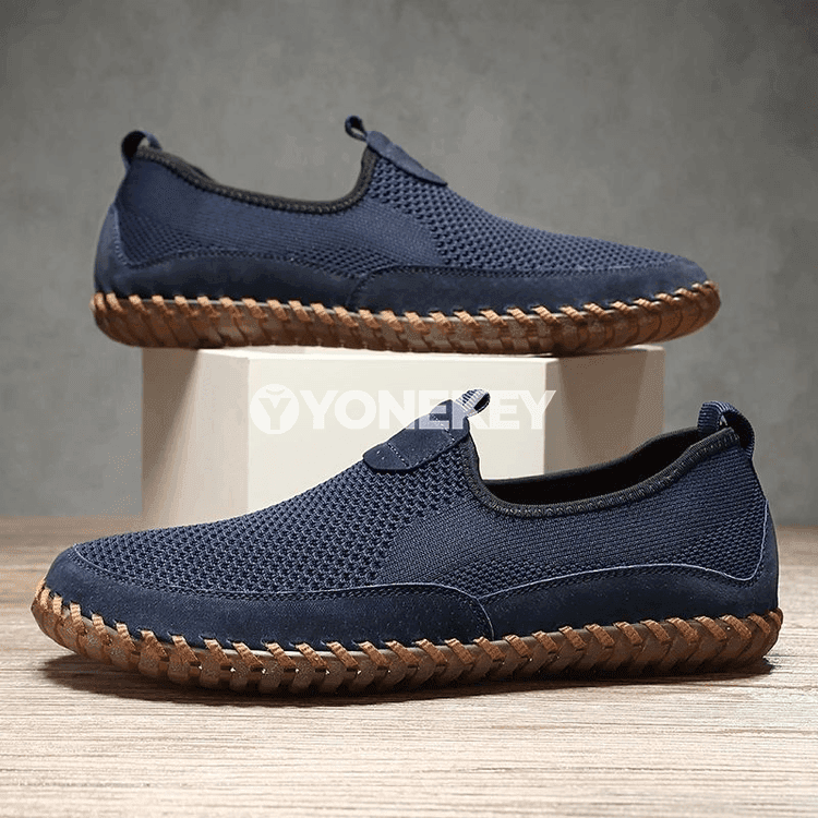 Erkekler üçin ýeňil dem alýan mesh loafer krossowkalar