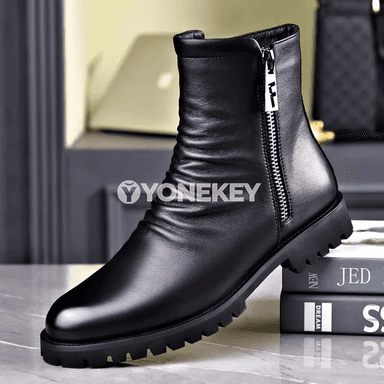 Erkekler üçin ýokary boýunly deri ädikler, gyşlaýyn ýyly model