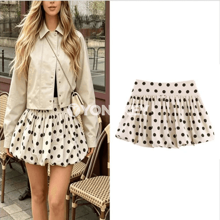 Zenanlar üçin nokatly A-line mini yubka, ýazky-gündelik stil