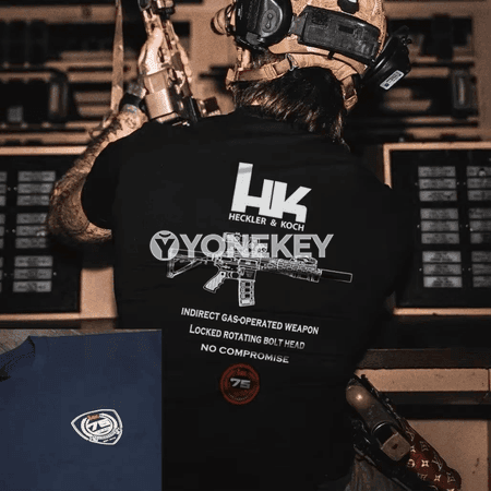 Erkek we aýallar üçin taktik blueprint futbolka, gara pagta