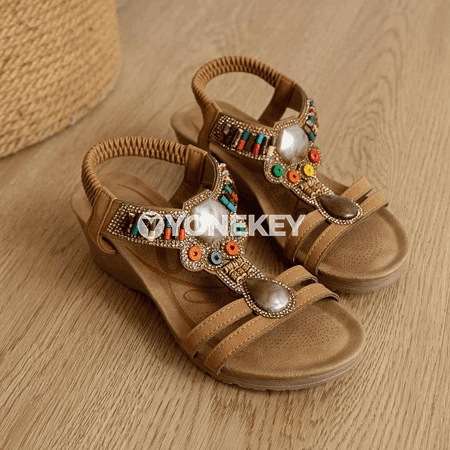 Zenanlar üçin boho ýazky sandaýlar, daş görnüşli, rahat
