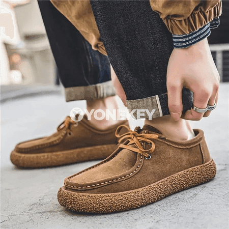 Retro erkekler üçin suede loafers — rahat we ýeňil gündelik köwüş