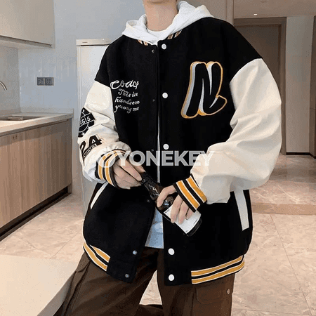 Erkekler üçin gündelik jaket — nagyşly, ýeňil, köptaraply