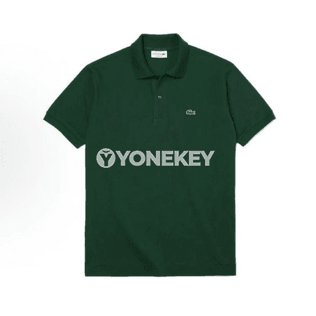 Erkekler üçin Lacoste markaly köýnek.