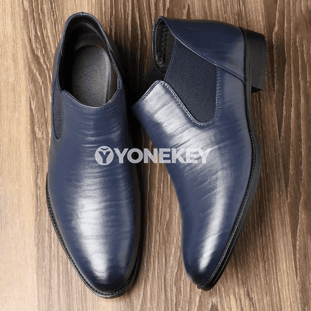 Erkekler üçin klassik iş köwüşleri, deri görnüşli, ýiti burunly