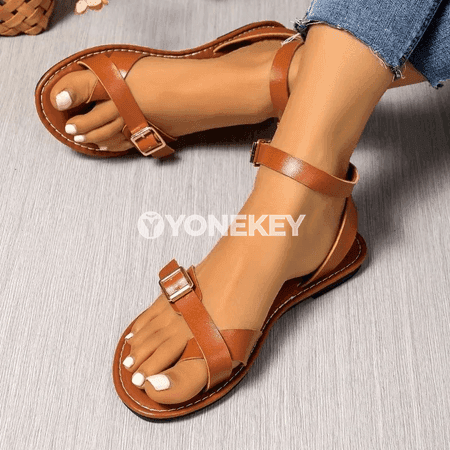 Zenanlar üçin vintage giň ölçegli anti-slip tekiz sandallar