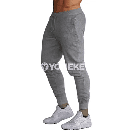 Erkekler üçin sport jalbarlary – ylgaw we fitnes üçin ýeňil model