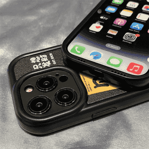 iPhone modelli telefonlar üçin çehol.