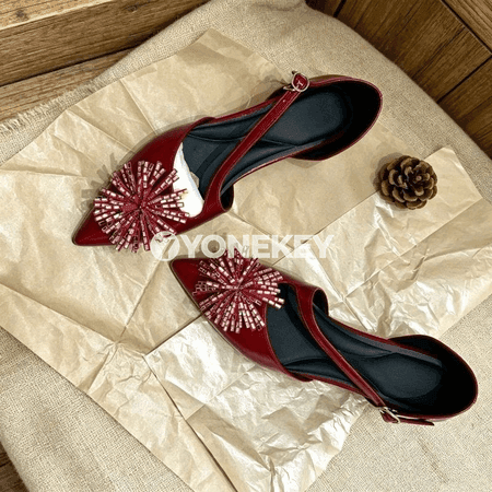 Aýal-gyzlar üçin dabanly rhinestone sandallar, inçe ujly, tekiz