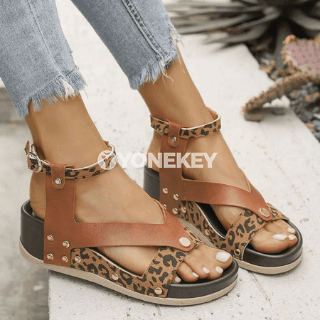 Aýal-gyzlar üçin retro sandallar, moda we rahat dizaýn