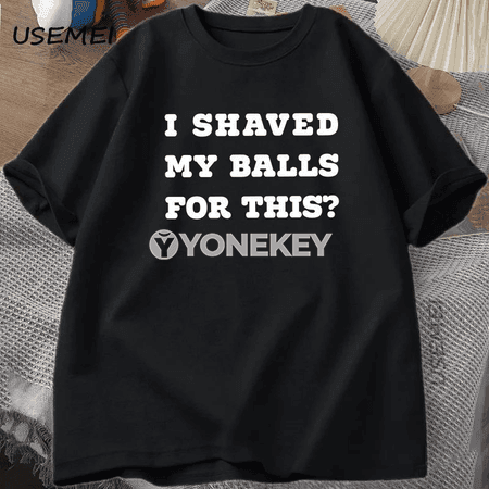 Erkekler üçin gysga ýeňli çaply futbolka, rahat günlük stil
