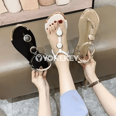 Zenanlar üçin tomusky sandallar, ýeňil flip-flop, uly ölçegler