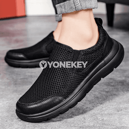 Erkekleriň dem alýan mesh köwüşi, rahat gündelik slip-on görnüş