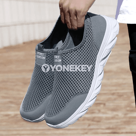 Erkekler üçin ýeňil sport köwüşleri, dem alýan gündelik slip-on