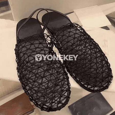 Zenanlar üçin ýeňil dem alýan ýazky baotou sandallar