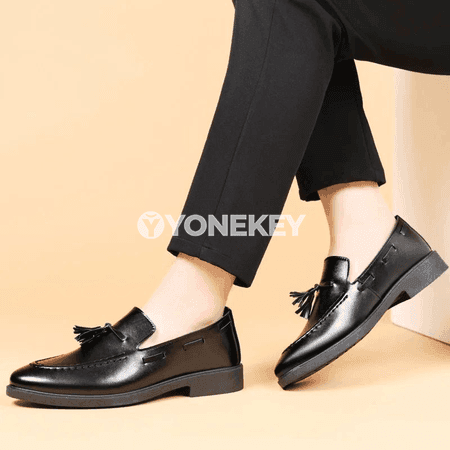 Erkekler üçin sypaýy zamana laýyk köwüşler, bagjyksyz loafers