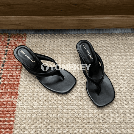 Zenanlar üçin beýik ökçeli moda şypbyk-sandallar