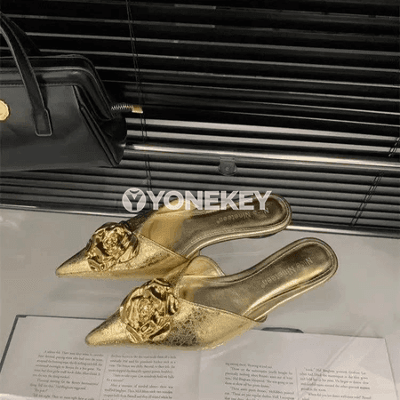 Zenanlar üçin tekiz sandallar, açyk burunly, rahat we şık