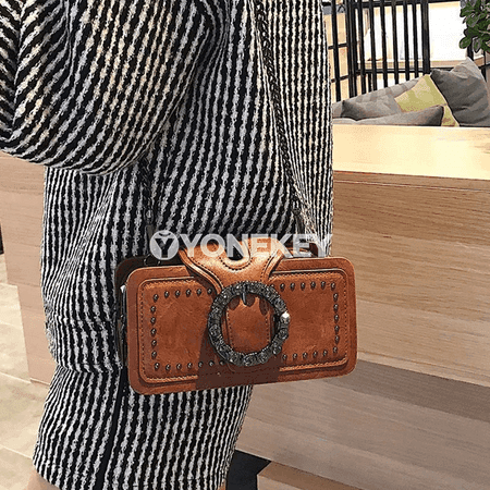 Aýal-gyzlar üçin PU deriden moda egin sumkasy, zynjyrly görnüş