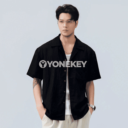 Tomusly ýeňil erkek köýnegi, gysga ýeňli, dem alýan ýaz-tomus modeli