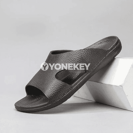 Erkekler üçin tomusky şypbyk, içerde geýilýän amatly sandal