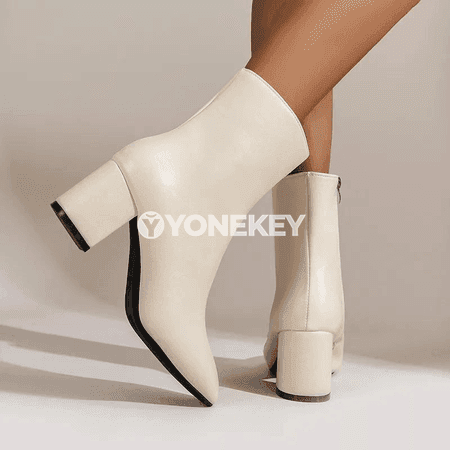 Zenanlar üçin ýokary ökjelik deri gysga ädikler, moda