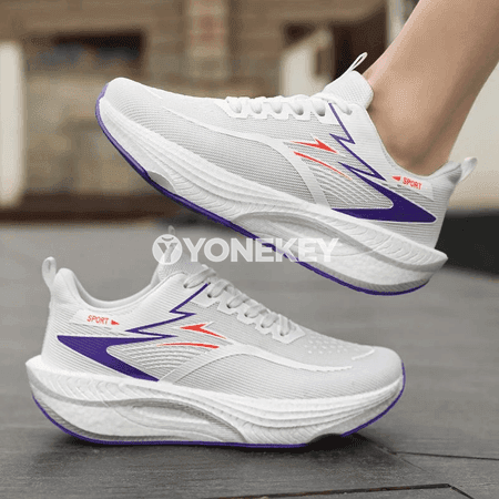 Erkekler üçin ýeňil sport krasowkalar, dem alýan mesh, 34-45 ölçeg