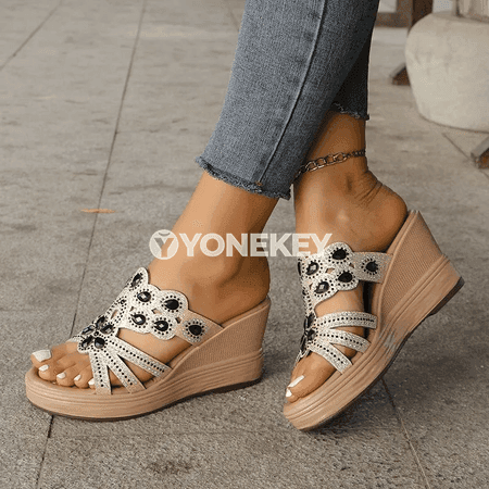 Zenanlar üçin ýyladyşly rhinestone bezegli tomus sandallary