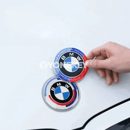 BMW üçin 7 bölek 50 ýyllyk emblemler toplumy — kuzow bezegi
