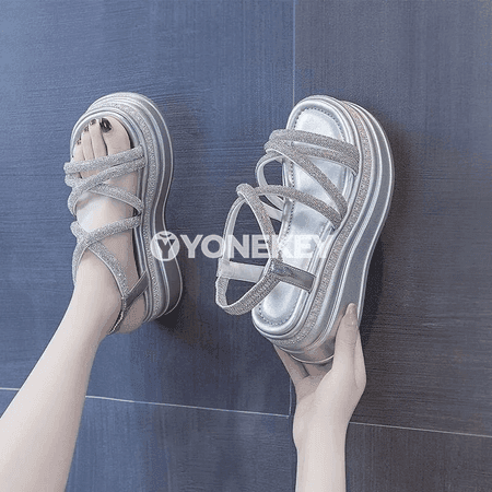 Aýal üçin platformaly roman sandal, açyk uçly, tomusky pes ökjeli