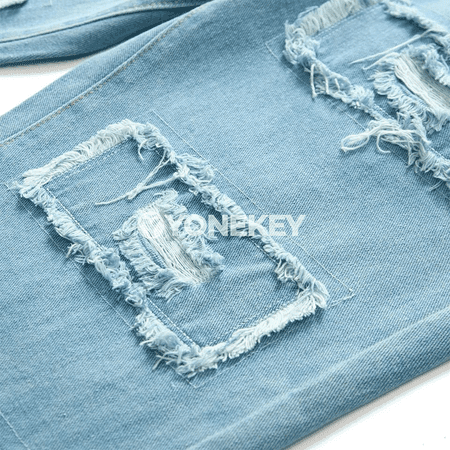 Erkekler üçin açyk gök giň kesimli ýyrtyk denim balak