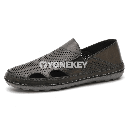 Erkekler üçin tomusky şäher sandallary, amatly we dem alýan