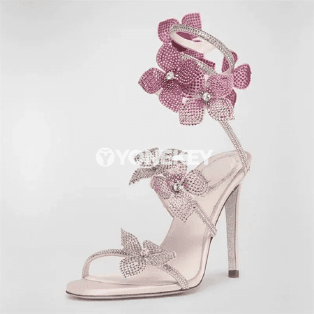 Zenanlar üçin beýik ökjel sandallar, daşly lyuks model