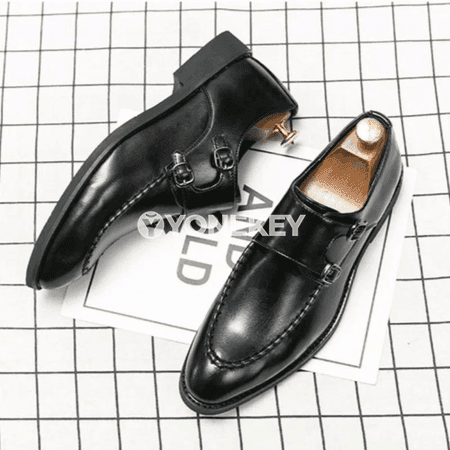Erkekler üçin klassik iş köwüşleri, ýiti burunly, slip-on